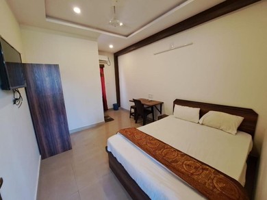 Hotel Collection O 81135 Gopi Residency