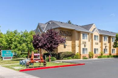Hotel Quality Inn & Suites Santa Rosa