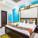 Hotel FabHotel Plus Maniram Palace
