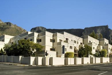 Отель Best Western Cape Suites Hotel