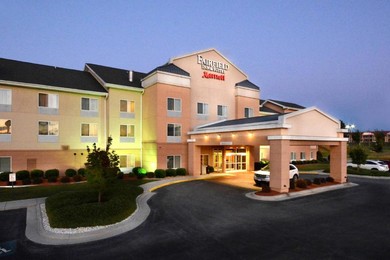 Отель Fairfield Inn & Suites Wytheville