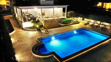 Вилла Sunset Villa by Laranjal Rentals