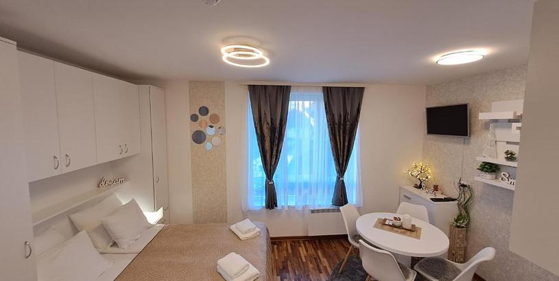 Apartments Lux apartmani Dunja Kopaonik Čardaci - WHITE