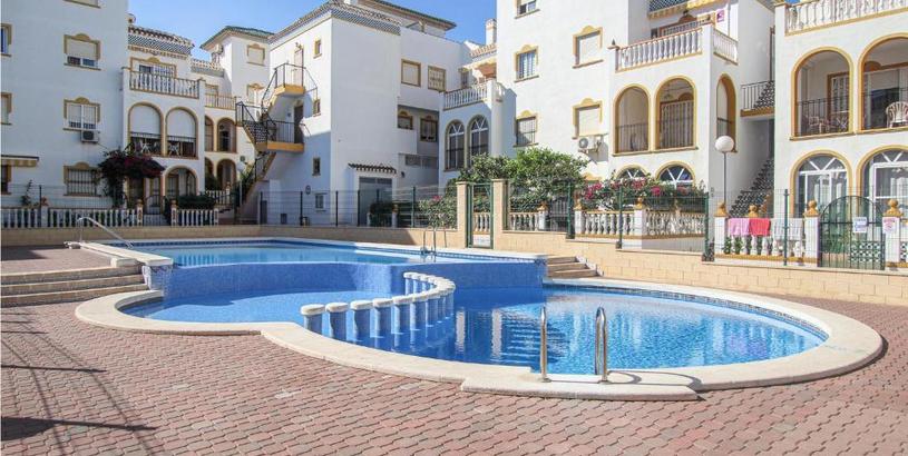 Apartments Amazing apartment in Torrevieja with 3 Bedrooms, Outdoor swimming pool and WiFi