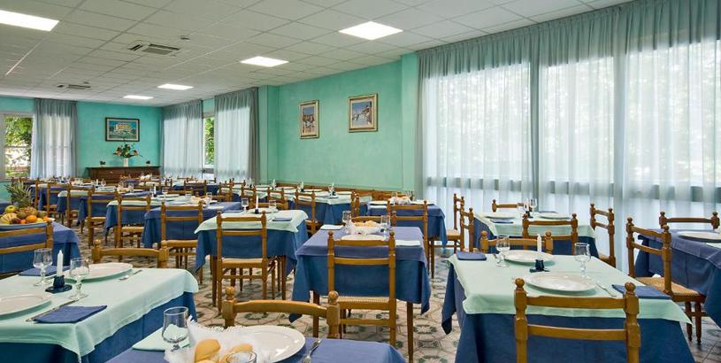 Отель VMBabyhotel & Residence Parador