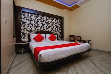 Hotel OYO Hotel J P Inn Near Patel Nagar Metro Station