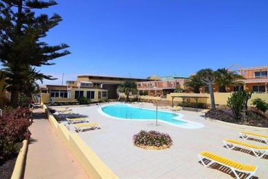 Apartments Apartamento muy tranquilo con piscina Costa Calma