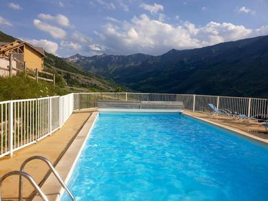 Апартаменты Appartement de 2 chambres a Valmeinier a 300 m des pistes avec piscine partagee terrasse et wifi