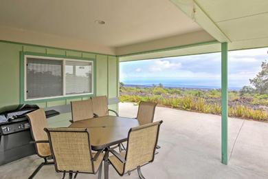 Holiday home Ocean View Bungalow with Lanai 13 Mi to South Point
