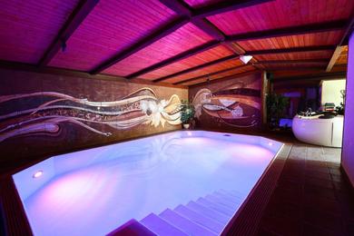 Дом отдыха Ferienhaus Eifel mit Schwimmbad, Whirlpool & Sauna