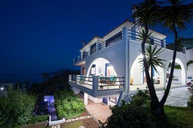 Дом отдыха Blue Dream villa a seaside beauty in Euboea island