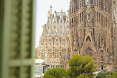 Апартаменты Lodging Apartments Gaudi Views