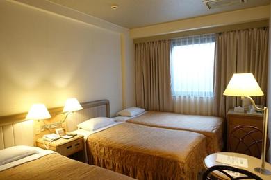 Отель Urayasu Beaufort Hotel