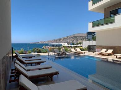 Апартаменты Golden Beach Residence - Front Beach Luxury Apartment