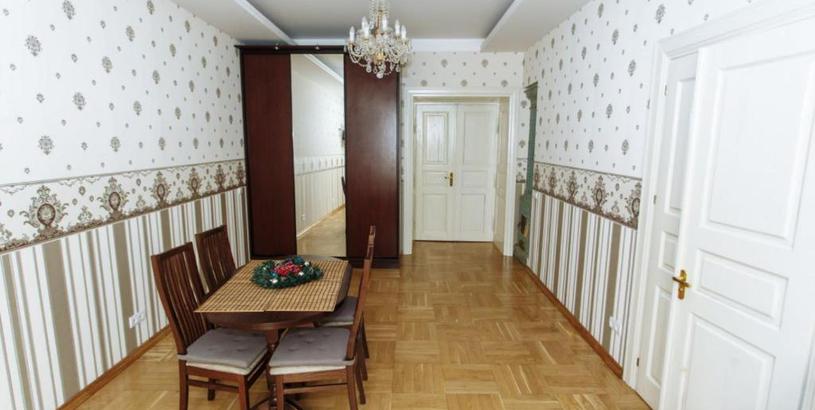 Апартаменты Apartment on Virmenska, One Bedroom