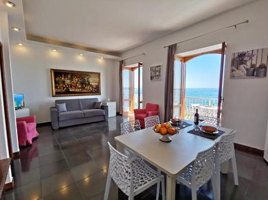 Апартаменты SUPER panorama & Astonishing apartment seaview