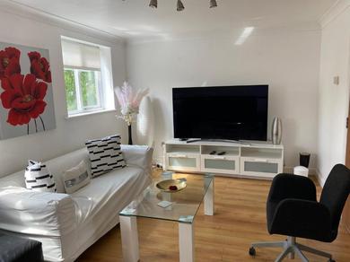 Apartments Cosy 3 Bed Flat Ideal for Trips to London