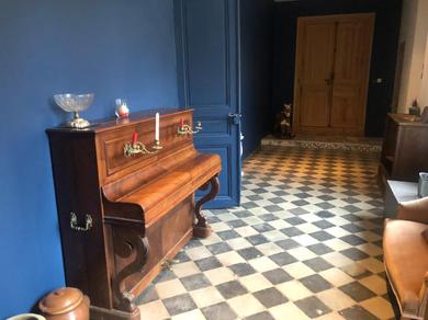 Guest house Chambre avec salle d’eau et wc privatifs au chateau