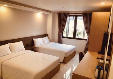 Отель The Luxe Hotel Châu Đốc