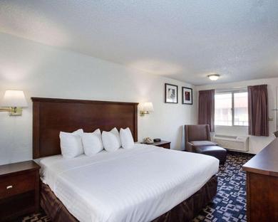 Motel MorningGlory Inn & Suites