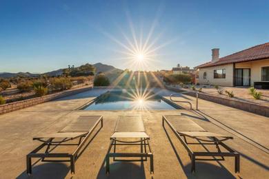 Mañana Mesa By Hi Desert Dwellings Peaceful Mediterranean Villa with Pool, Fire Pit and Hot Tub