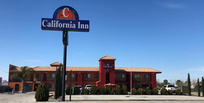 Hotel California Inn Hotel and Suites Adelanto US 395