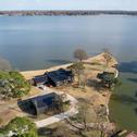 Holiday home Stunning Lakefront Getaway with Upscale Amenities!
