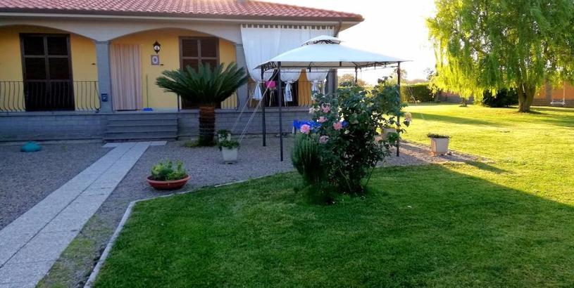 Holiday home Villetta Garibaldi