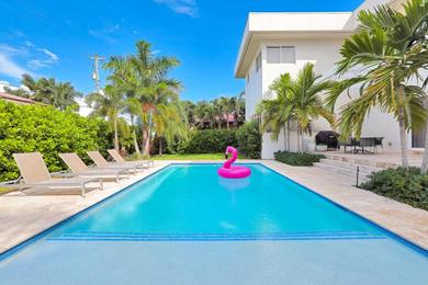 Villa Modern Luxurious Beach Retreat-5 Br with/pool