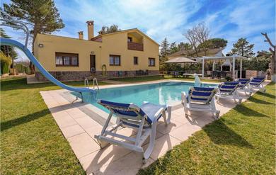 Holiday home Awesome home in Can Carbonell with WiFi, Outdoor swimming pool and 4 Bedrooms