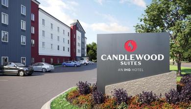 Отель Candlewood Suites - Birmingham - Inverness, an IHG Hotel