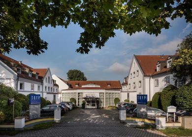 Отель Tryp by Wyndham Munich North