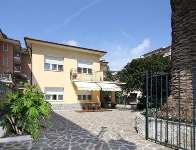 Apartments Villa Delle Ciliegie