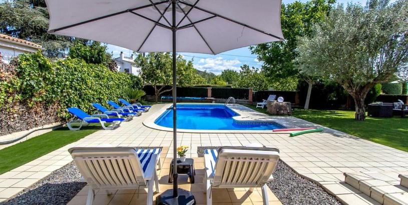 Villa Catalunya Casas: Charming 12-guest Villa With Private Pool, Just 33 km From Barcelona