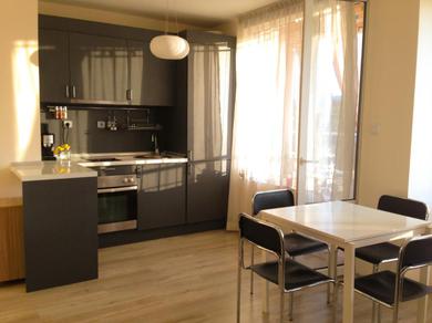 Апартаменты Forest apartment close to the metro station
