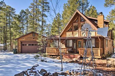 Holiday home A-Frame Cabin with BBQ, Deck and Fenced Backyard!
