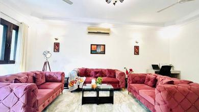 Apartments BluO 3BHK Defence Colony Mkt - Balcony, Parking
