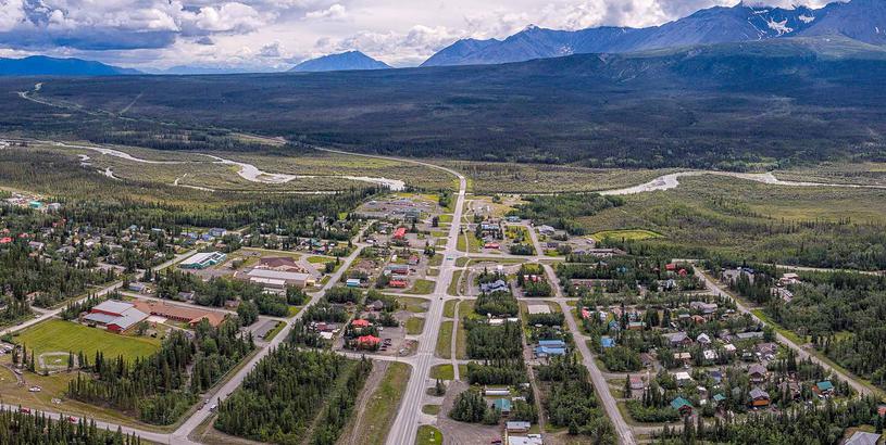Haines Junction Airport (YHT), Haines Junction, Канада