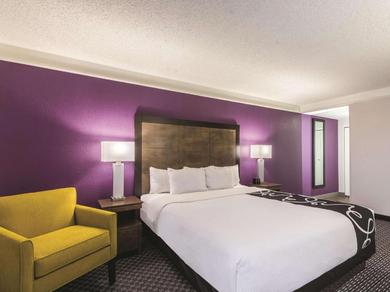 Hotel La Quinta by Wyndham Cincinnati Sharonville