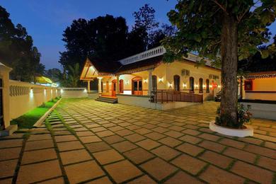 Hotel Kovilakam Heritage Resort