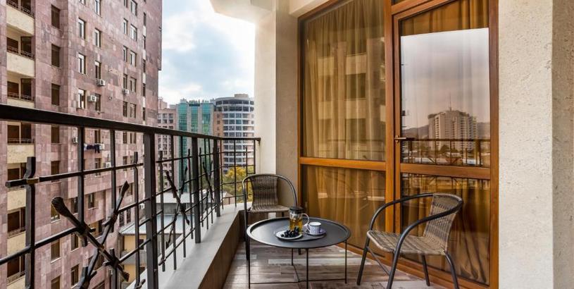Apartments Heart of Yerevan - Self CheckIn - Balcony - Netflix