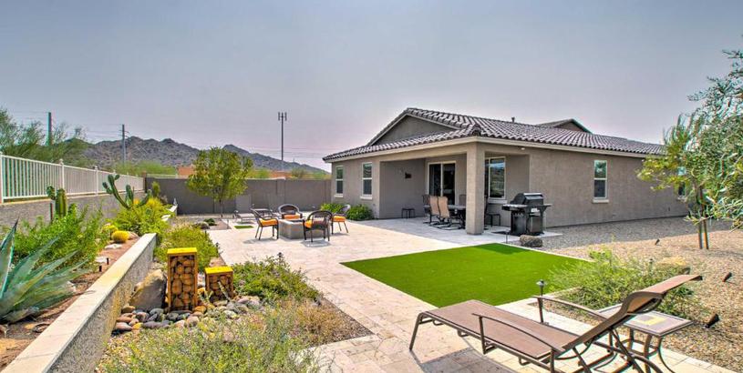 Holiday home Spacious Goodyear Home with BBQ, 1 Mi to Golf!