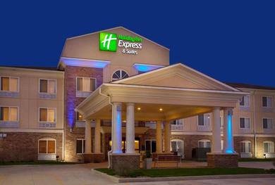 Отель Holiday Inn Express & Suites Jacksonville, an IHG Hotel