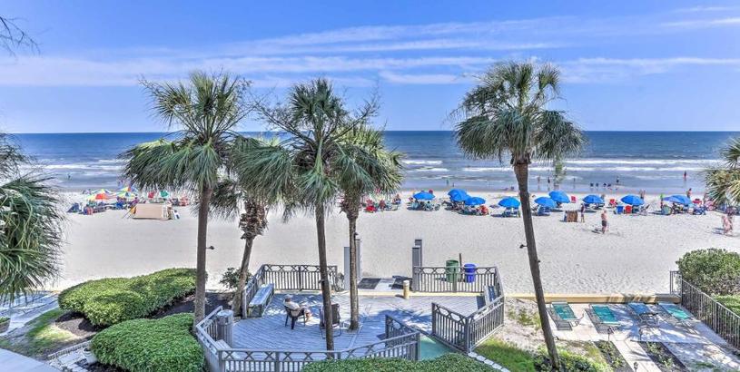 Apartments Chic Myrtle Beach Seaside Escape with Pool Access!
