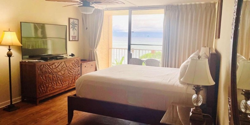 Apartments Oceanview Condo at Royal Kahana Resort