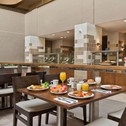 Hotel Embassy Suites by Hilton Los Angeles Downey