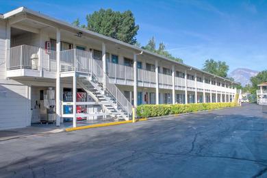 Hotel Motel 6-Bishop, CA