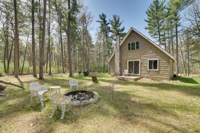 Дом отдыха Roscommon Cottage in Huron National Forest!