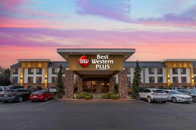 Отель Best Western Plus Olympic Inn