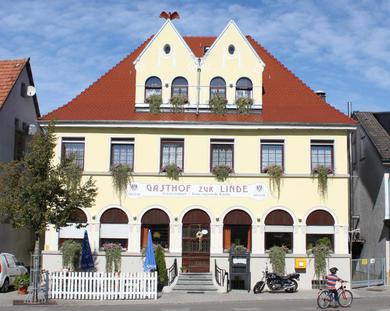 Отель Gasthof zu Linde